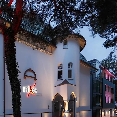 ホテル Nixe Boutiquehotel & 4*