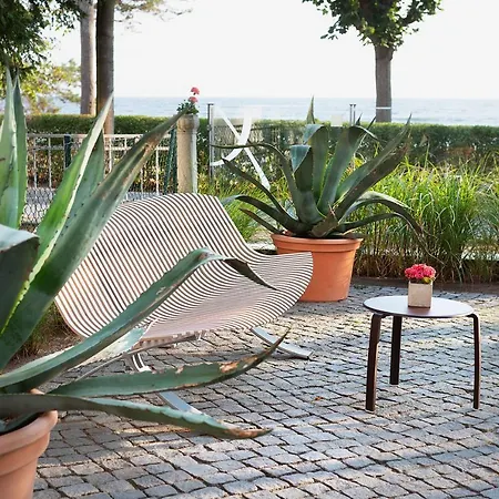 Nixe Boutiquehotel & 4*