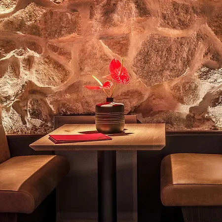 ホテル Nixe Boutiquehotel & ビンツ